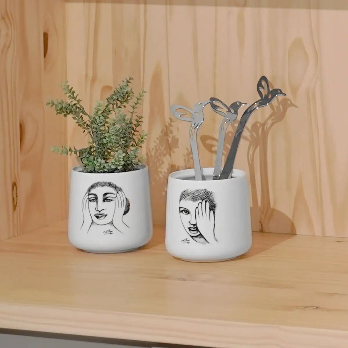 Canister Set Of 3 - It'S Hot!