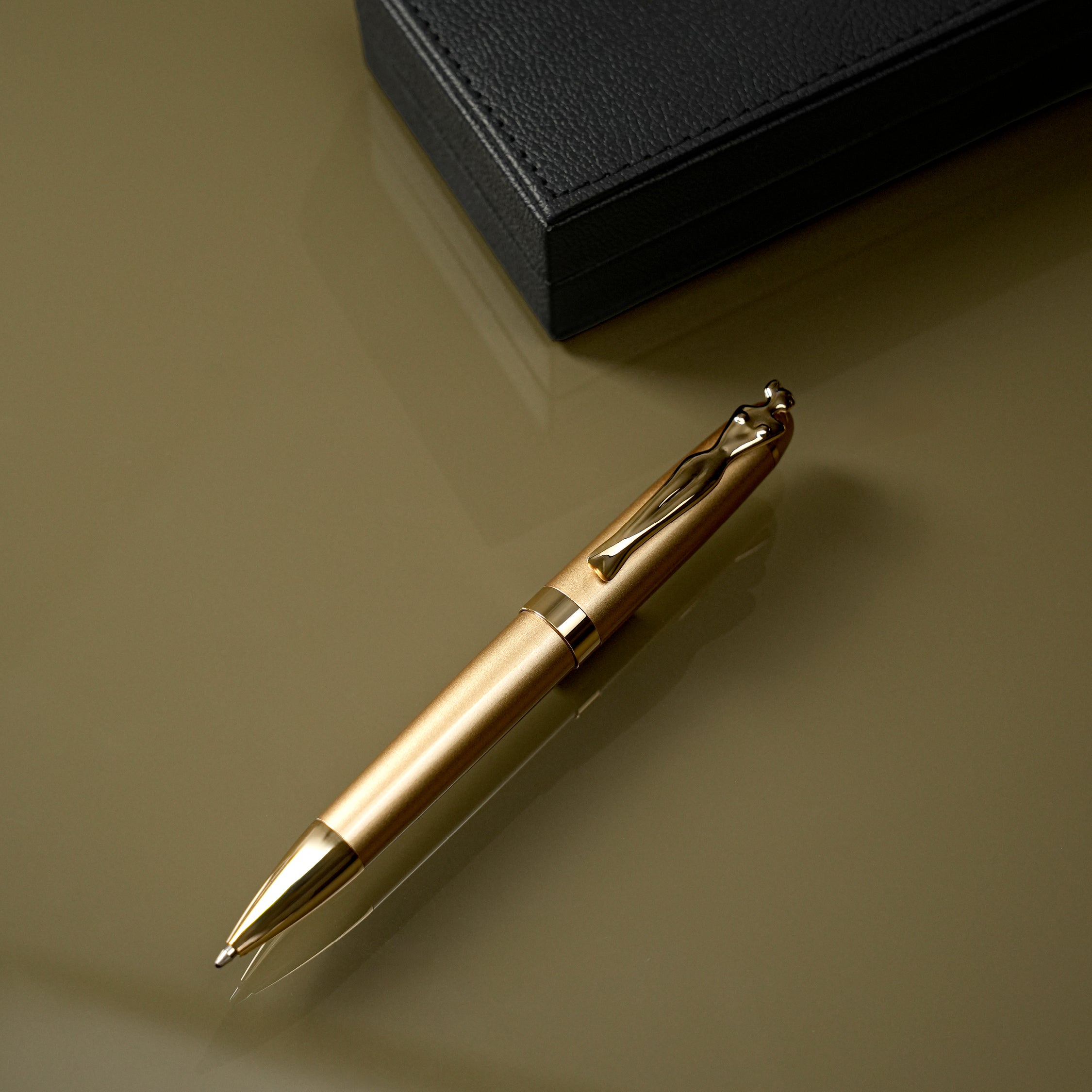 Ballpoint Pen - Woman - Gold - Gold