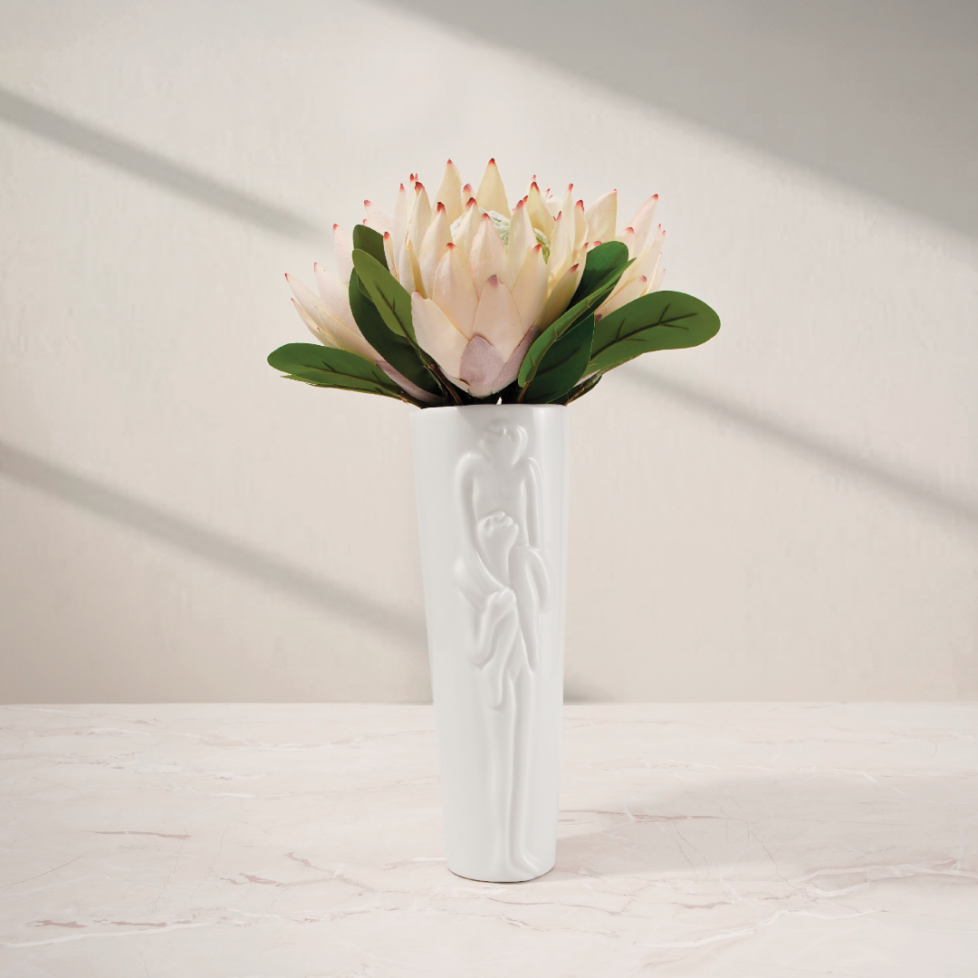 Vase - Acrobat