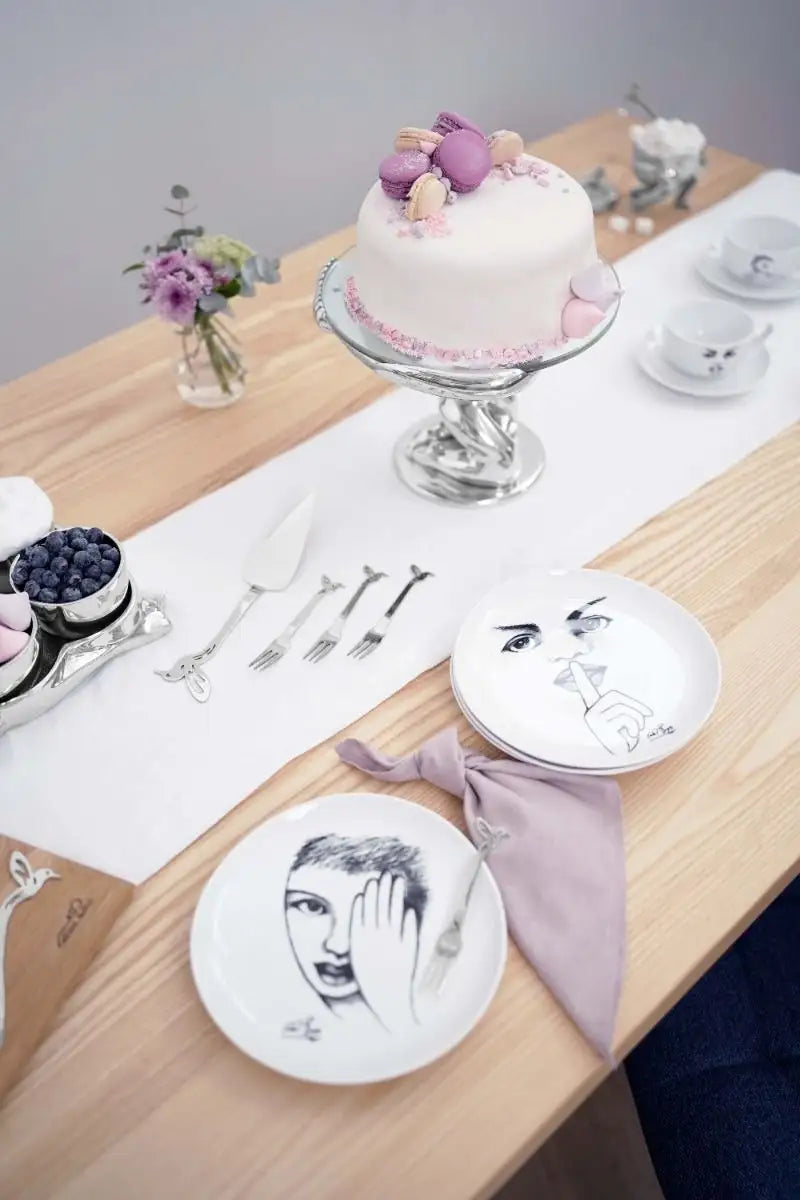 Dinnerware 12Pc Set - It'S A Secret!
