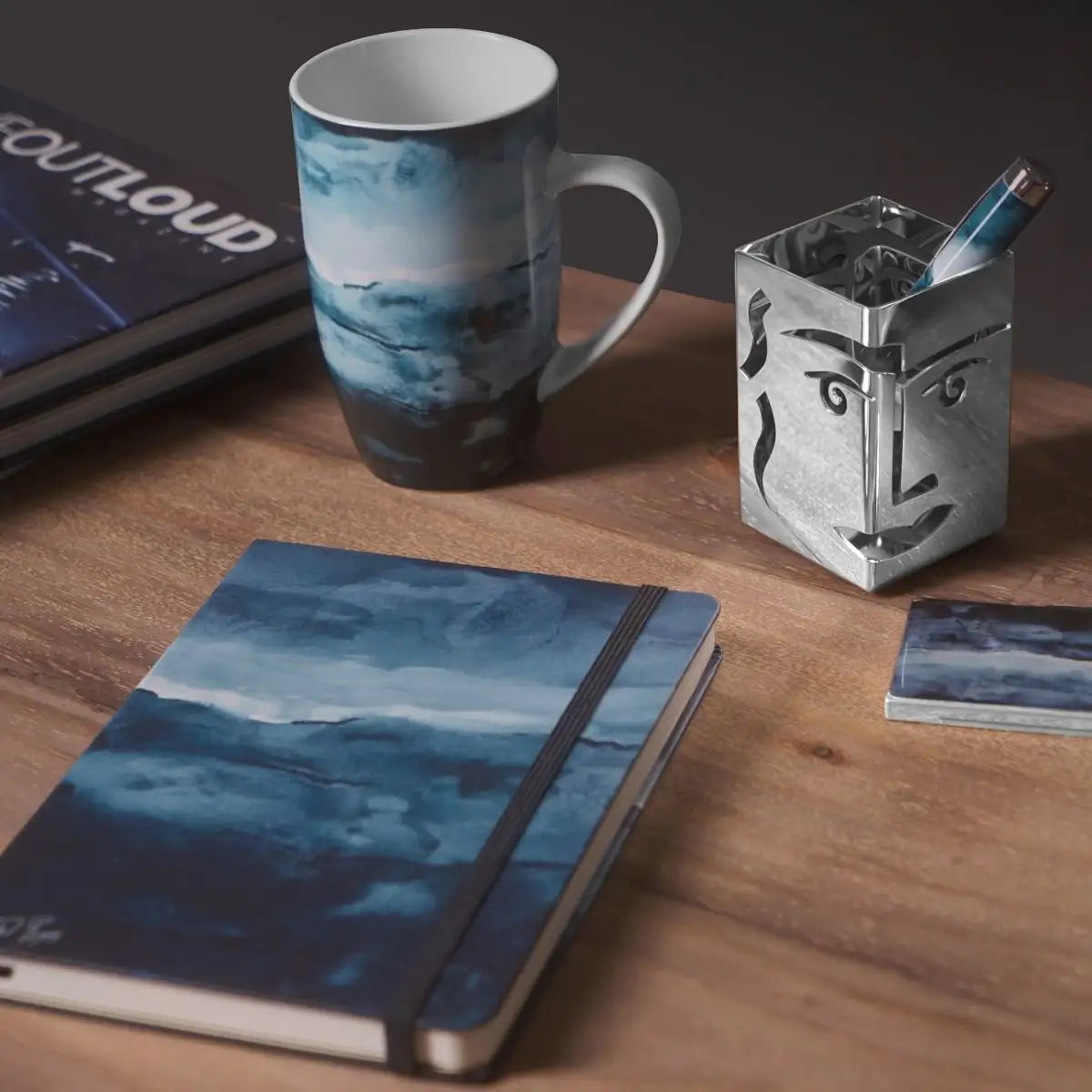 Pen Holder Small - Face Off