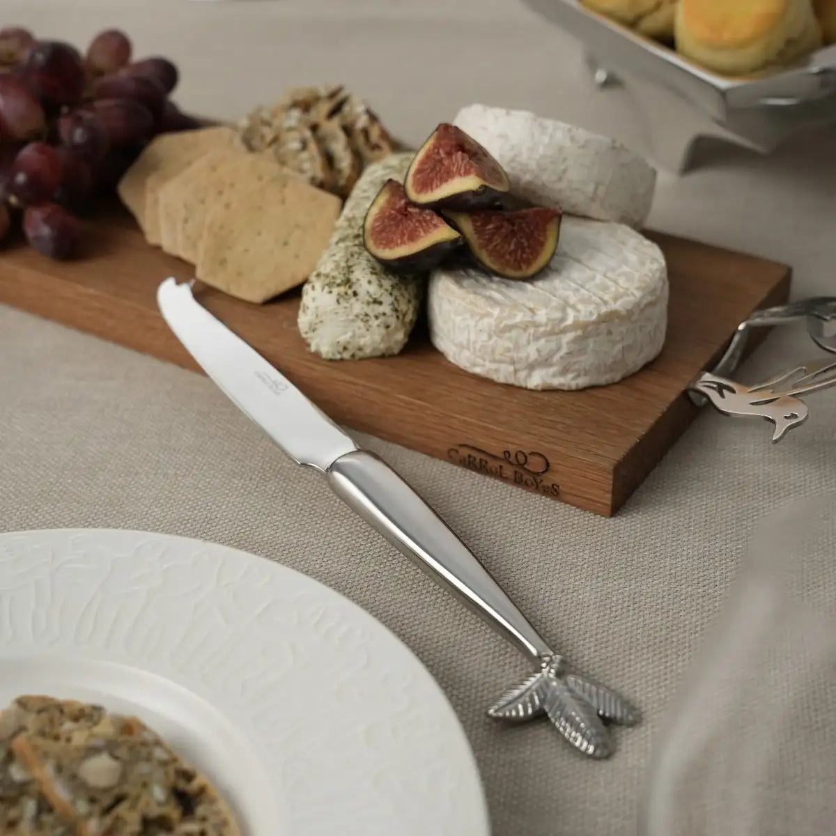 CHEESE KNIFE - palm