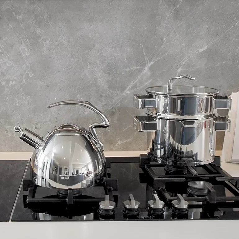 Stovetop Kettle - Diver