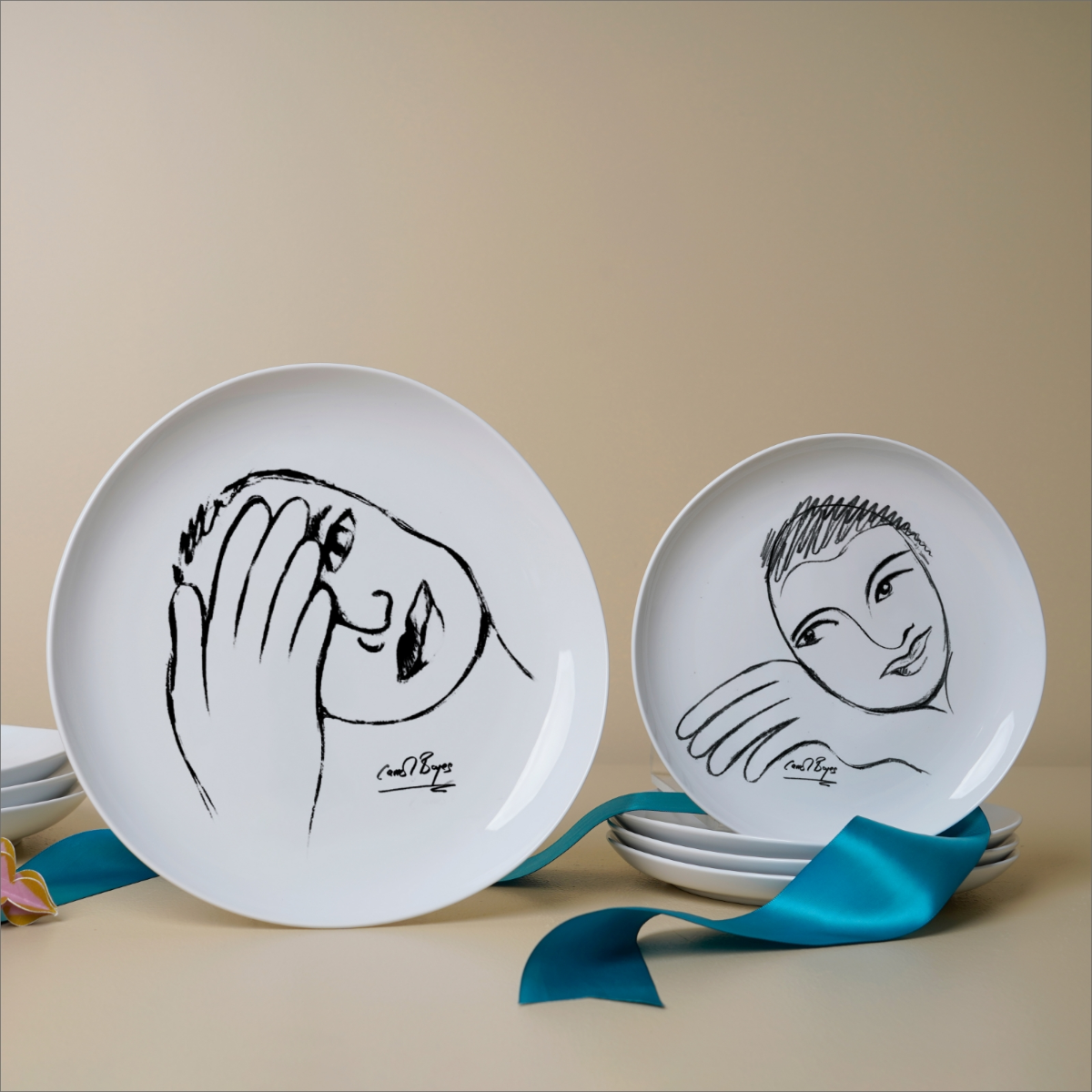 Dinner Plate Set Of 4 - Just A Minute!