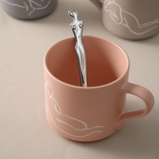TEASPOON SET OF 4 - woman
