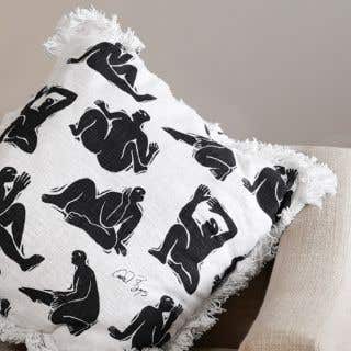 CUSHION - lazy days cream