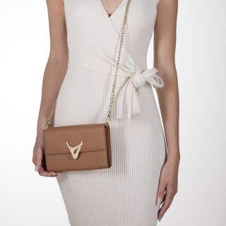 CHAIN PURSE - toe touch - brown