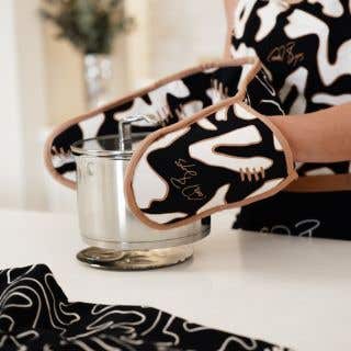 OVEN GLOVE MONO - lacuna