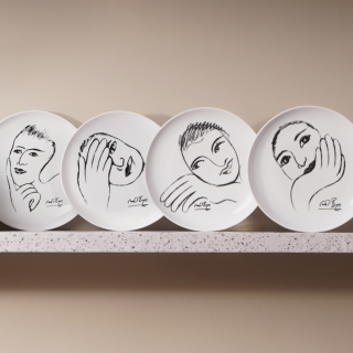 DINNER PLATE SET OF 4 - heritage sketchbook mix